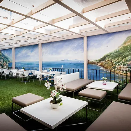 住宿加早餐酒店 朱莉住宿加早餐旅馆 4*